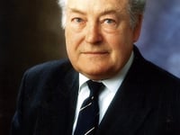 Passing of a legend as Free Press owner Sir Ray Tindle dies aged 95