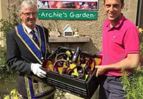 Masons give to charity