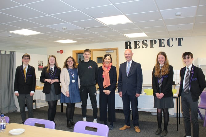 WSC students with Mr Mockridge and Baroness Barran and Mr Elliott from Bridgwater and Taunton College