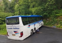 Garden club stranded on Exmoor after tour bus gets stuck