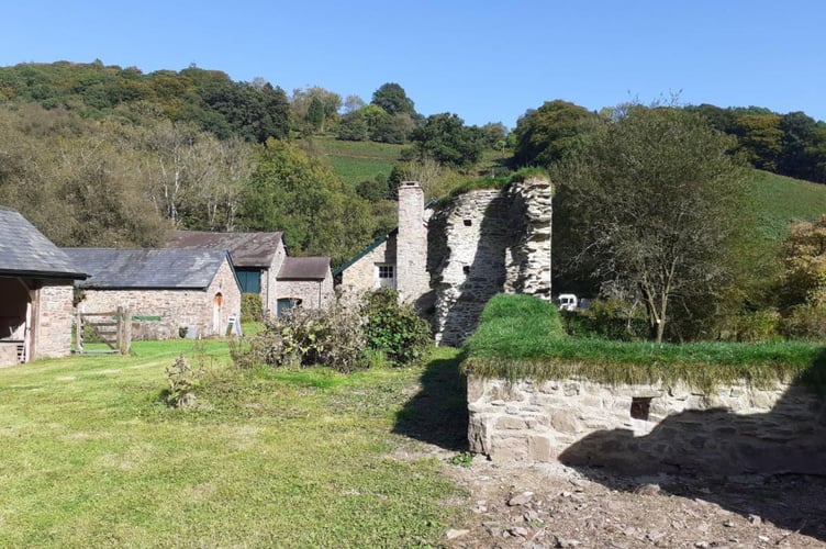 St Nicholas' Priory at Barlynch