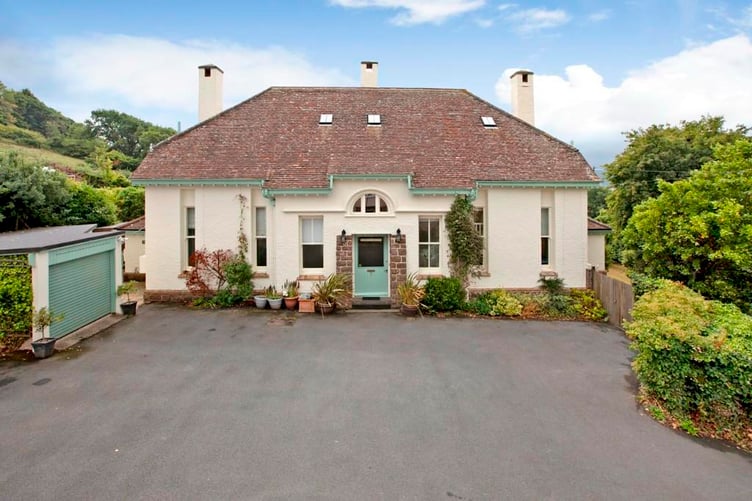minehead historic houses