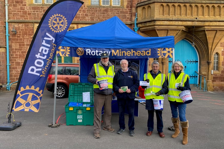 Minehead Rotary collecting for earthquake appeal