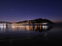 Venus and Jupiter seen 'kissing' above Minehead 