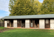 Stables to become holiday units