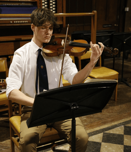 Anthony Knight violinist Minehead Ukraine UNICEF fund-raising