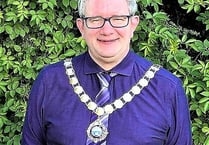Mayor's secret resignation from town council revealed