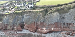 Geologist explains the real reasons why cliff is falling into the sea