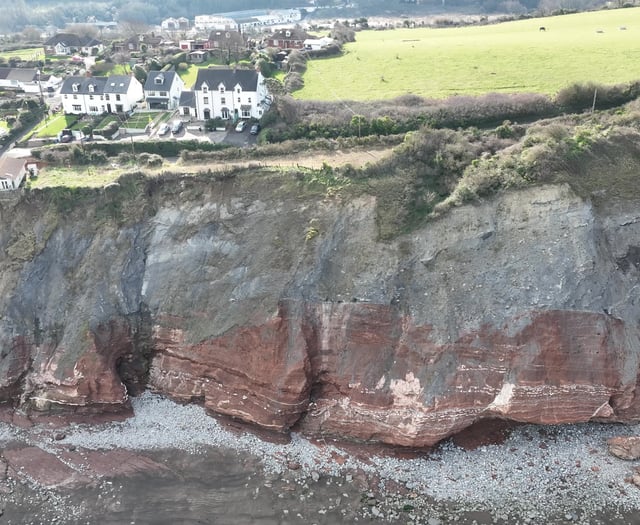 Geologist explains the real reasons why cliff is falling into the sea