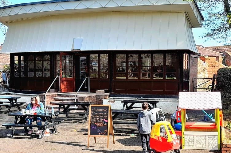 Minehead Blenheim Gardens Cafe