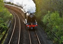 Legendary locomotive Flying Scotsman to return to West Somerset this summer