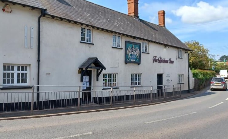 carhampton pub