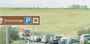 Drivers encouraged to plan ahead of Stonehenge Summer Solstice