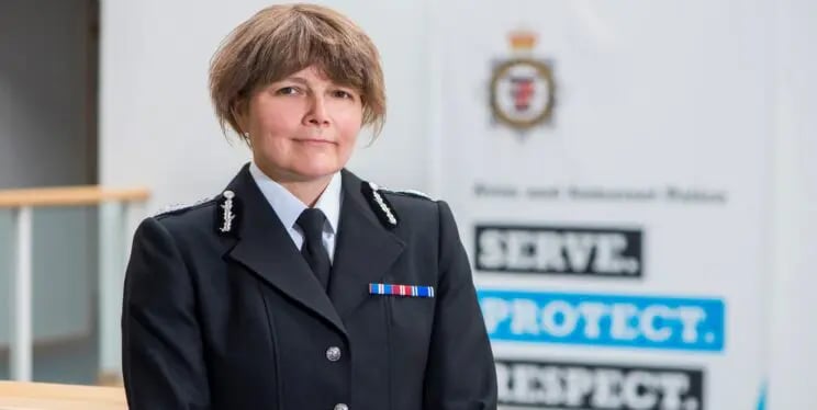 Police defend decision not to arrest sex offender