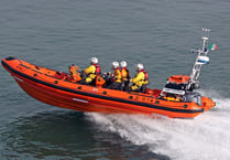 Lifeboat rescues drifting fishermen
