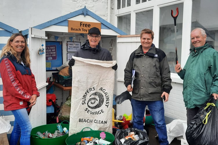 Some of the volunteers from the Minehead Beach Clean.