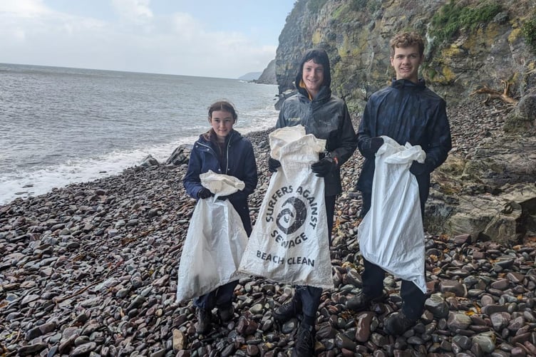 Some of the Exmoor young rangers taking part in a beach clean.