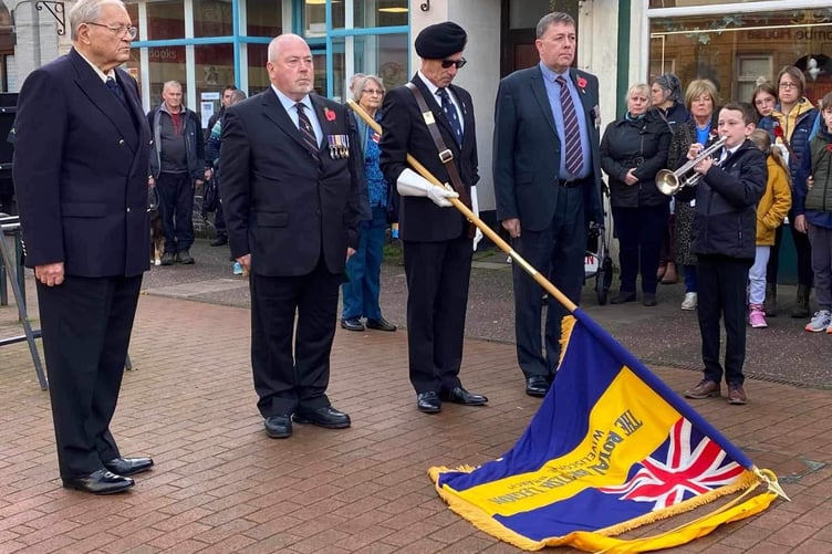 Silence and wreath laying mark Remembrance weekend in Wiveliscombe.