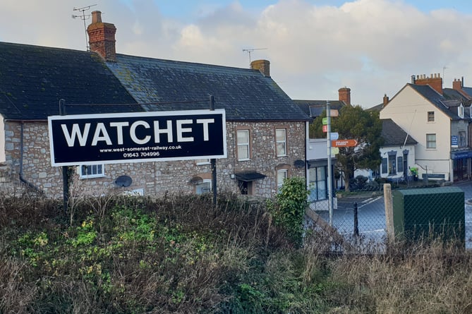 Watchet's B3191 road will never reopen say engineering specialists.