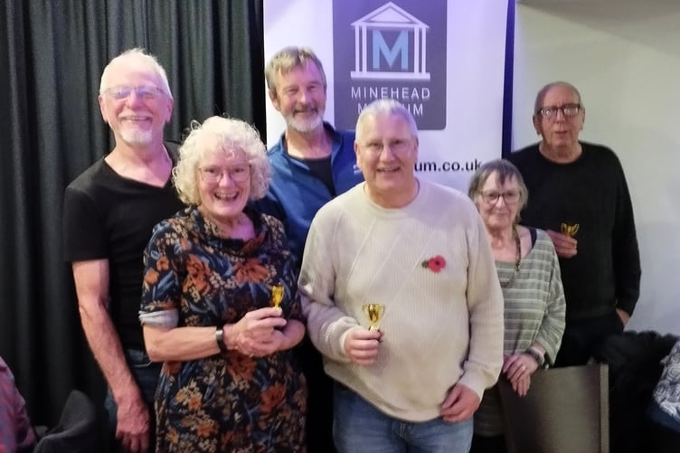 Minehead Museum The winning 612s quiz team (left to right) Fred Groves, Judith Groves, Paddy O’Sullivan, Mervyn Hillier, Sue Knight, and Bill Gillis.