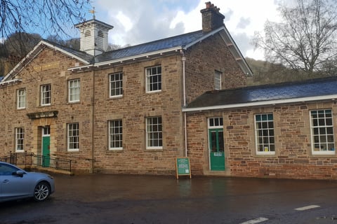 Latest planning applications and decisions
