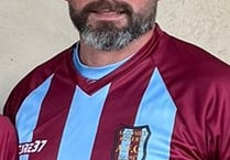 Alcombe too good for rivals