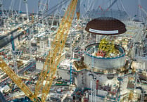 Reactor dome lift caps off Hinkley's year
