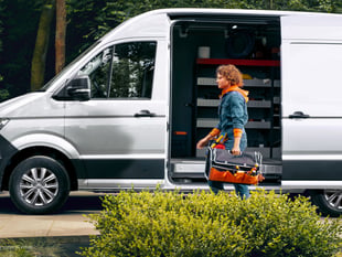 Van drivers working longer hours