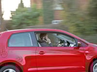 Police crackdown on drivers using phones behind the wheel