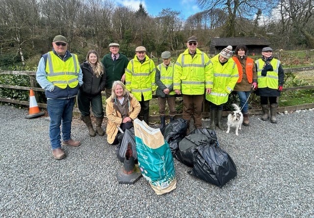 Exmoor Foxhounds annual clean up