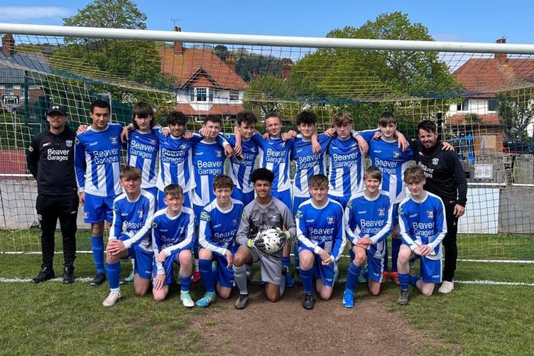 Back left to right: Karl Griffiths (manager), Ryan Sharp, Lewis Clavey, Max Taylor, Ollie Ahern, Riley Wild, Haiden Griffiths (Captain), Dexter Daley, Noah James, George Kennett, Lee Hardick (Coach); front: Harvey King, Owen Hardick, Mason Harper, Khalib Scheepers, Sam Landon, Louie Cunningham, George Littlefield; Missing: John Beales, Joshua Walton, Erin Strong, Freddie Jephcott, Luke Brown, Dylan Newby