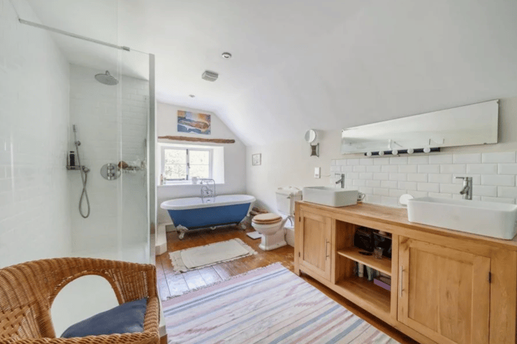 Family bathroom