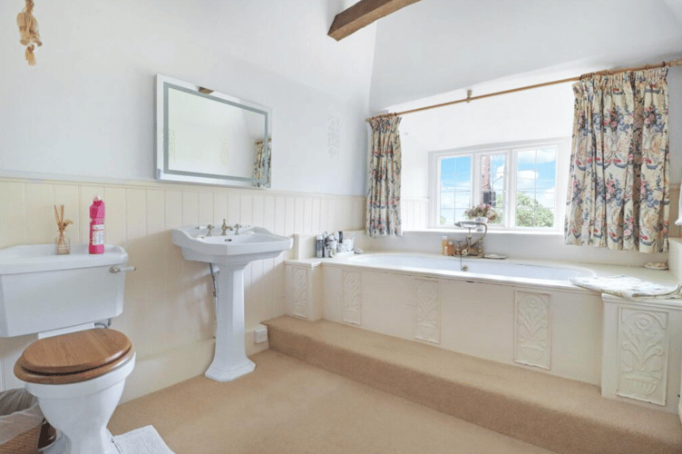 Family bathroom