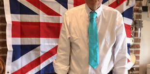 Parliamentary candidate meeting townsfolk