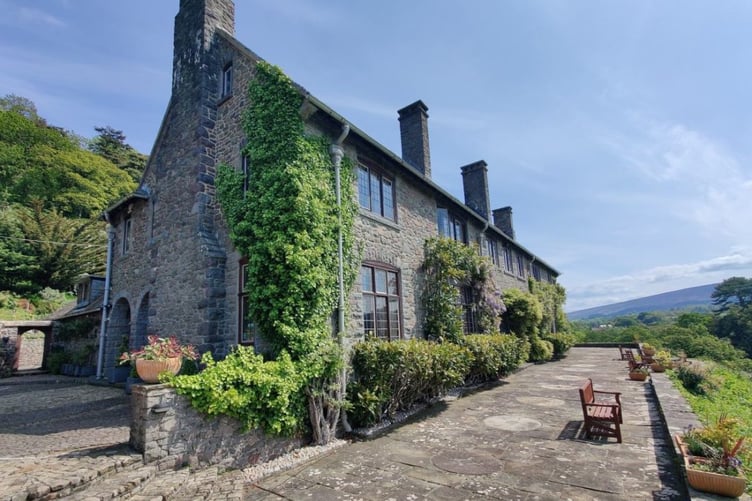 Bossington Hall, in Selworthy, has won another major tourism business award.