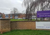 Parents want secondary school built in switch to two-tier education model