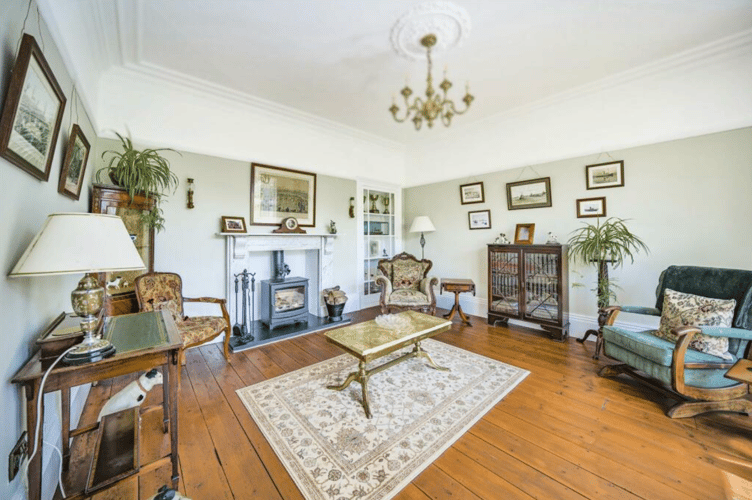 Sitting room