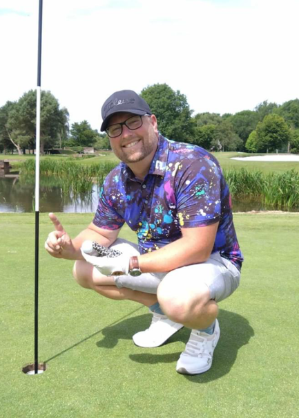 Mark holes in one during round of 64