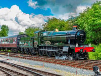 Mini-gala for steam train enthusiasts to say farewell to visitors