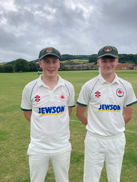 Alfie Rucklidge (left) and Oliver Groves 