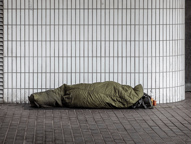 Council to provide emergency housing for rough sleepers