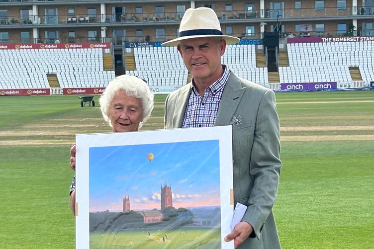 Mary Elworthy-Coggan with Somerset CCC's chief executive Jamie Cox