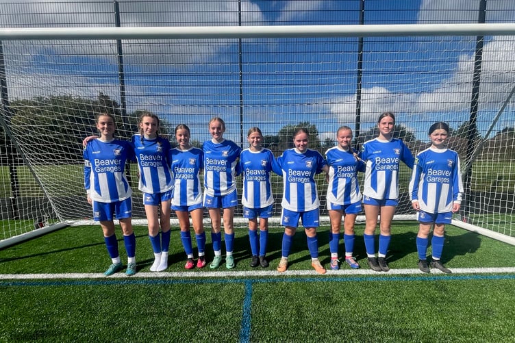 Minehead girls turn on the style