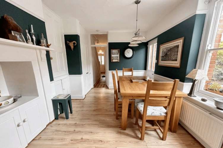 Beautifully presented five bedroom family home comes to Market in Minehead for £450k