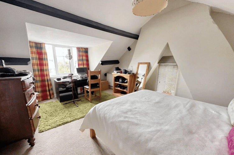 Beautifully presented five bedroom family home comes to Market in Minehead for £450k