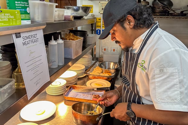 Head Chef at Waterrow pub steals the show with Meat Feast event