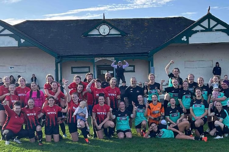 The two teams after the game