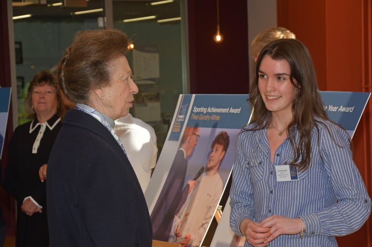 THE YOUNG PERSON OF THE YEAR ELLIE BEALING CHATS WITH PRINCESS ANN AT TAUNTON & BRIDGWATER COLLEGE