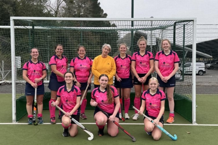 Minehead Ladies, sporting their away kit sponsored by Woodwork Machinery Services Ltd., back left to right: Jess Koppa, Sarah Hayes, Fenella Buller, Jan Weetch, Gemma Chilcott, Zoe Cape, Molly Rucklidge; front: Kate Lancaster, Charlotte Hirons, Saphie Haddon.