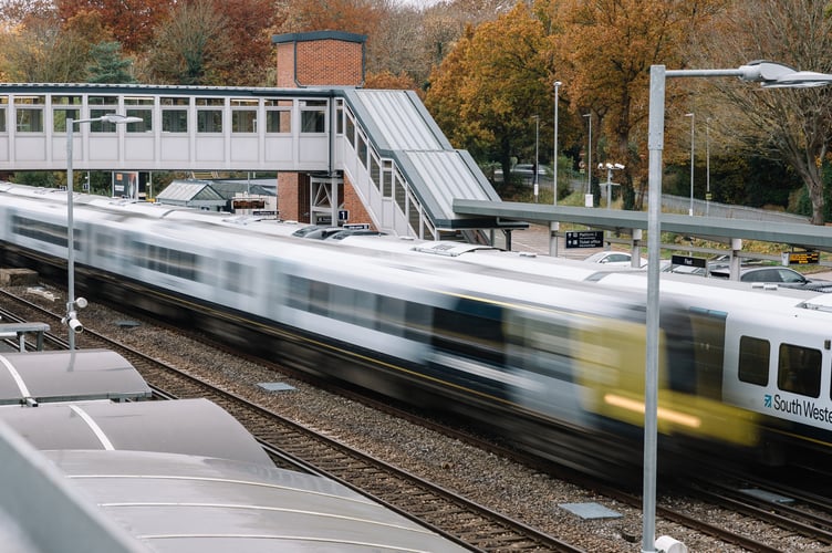 Engineering work in London affects South Western Railway services on the next two weekends in January